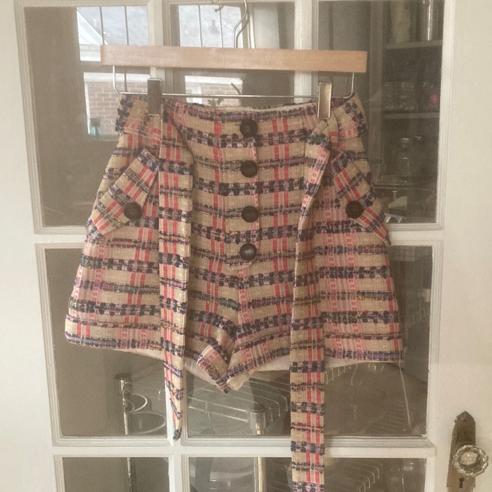 Sezane size 34 jacquard Texan shorts never worn.